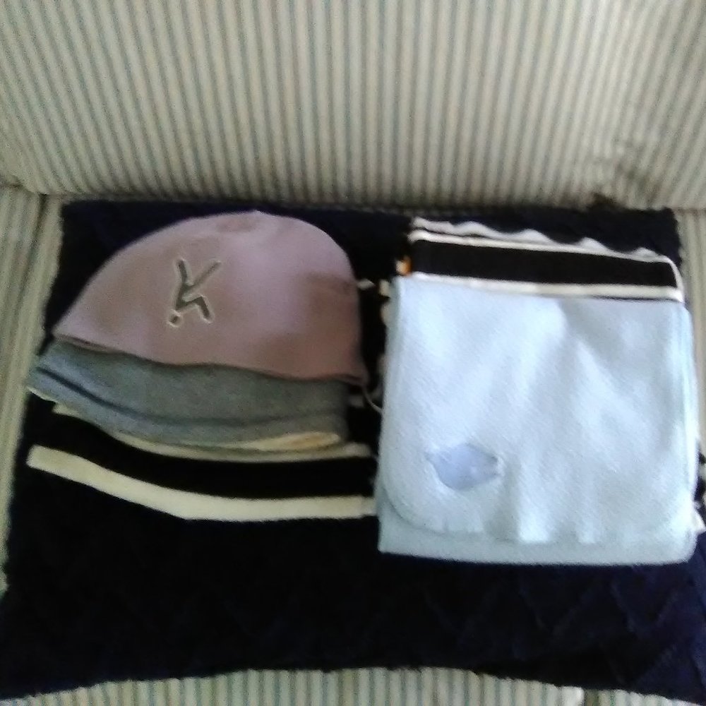 Hats & Scarves